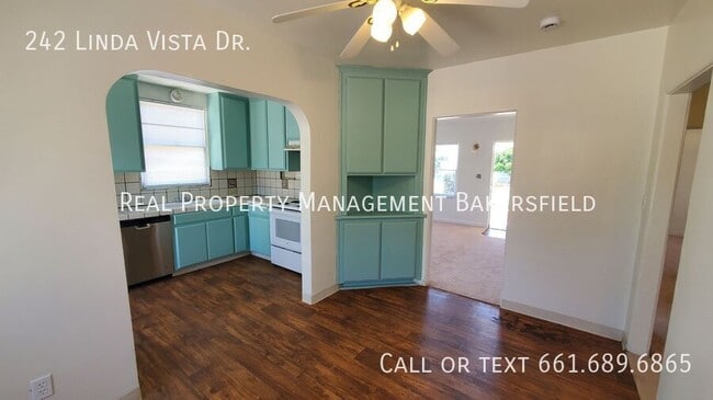 242 Linda Vista Dr