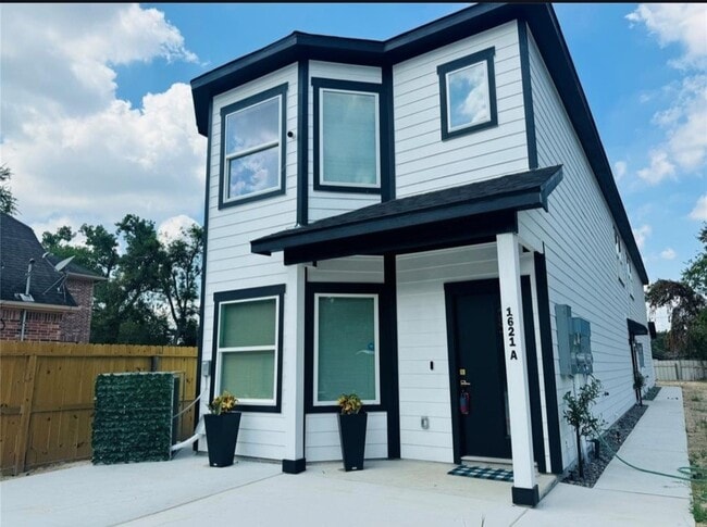 1621 Wellington St in Houston, TX - Building Photo - Building Photo
