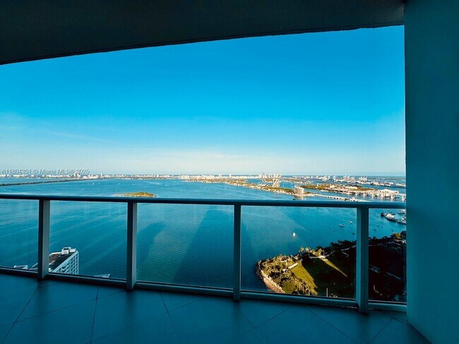 property at 2020 N Bayshore Dr