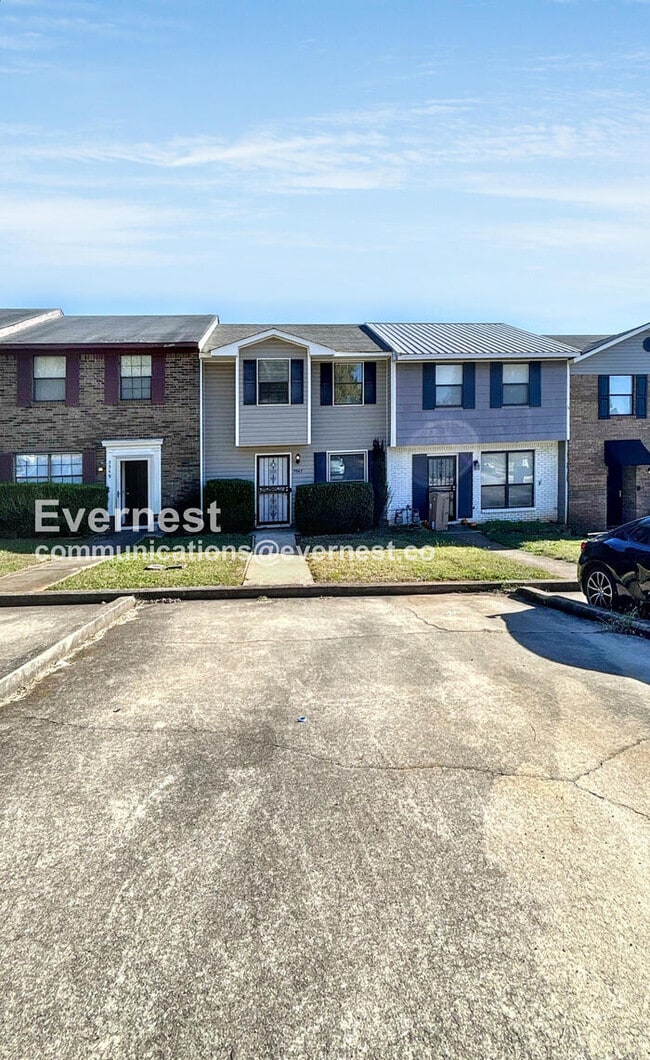 property at 5547 St James St