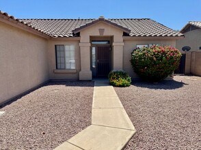 9227 W Purdue Ave in Peoria, AZ - Building Photo - Building Photo