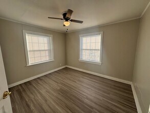 12 Sunset Dr SW in Ardmore, OK - Building Photo - Building Photo