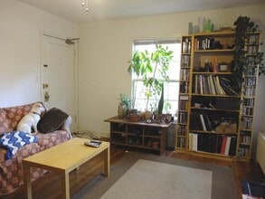8404 Greenwood Ave in Takoma Park, MD - Building Photo - Building Photo