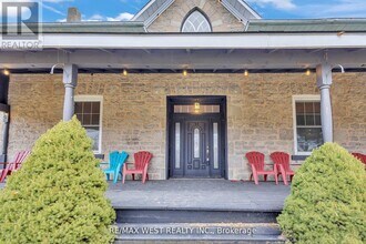 1802 REGIONAL Rd in Puslinch, ON - Building Photo - Building Photo
