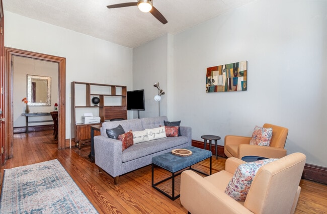 1005 N 2nd St, Unit Riverwalk House