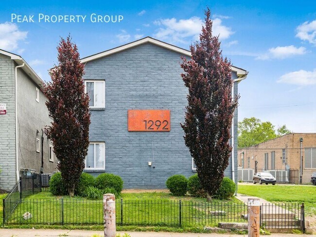 property at 1292 Courtland Ave