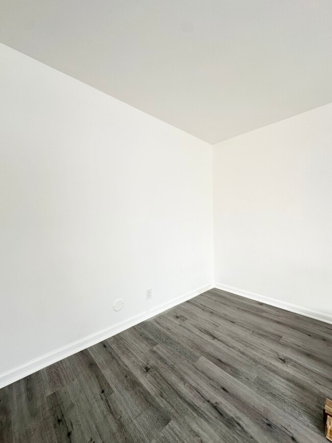 6795 Paramount Blvd, Unit 14 in Long Beach, CA - Building Photo - Building Photo