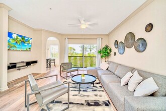 14200 Avalon Rd in Winter Garden, FL - Building Photo - Building Photo