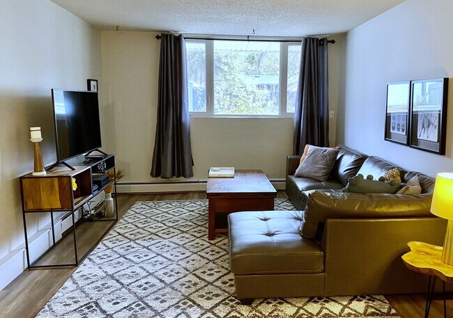 property at 10735-10735-127 127 St NW