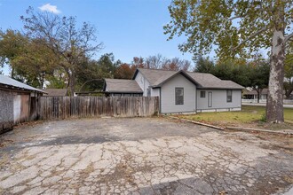 1908 S Main St in Georgetown, TX - Building Photo - Building Photo