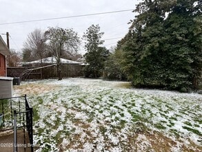 3302 Goldsmith Ln in Louisville, KY - Building Photo - Building Photo