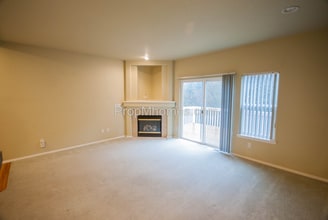 12890 SW Fonner Pond Pl in Tigard, OR - Building Photo - Building Photo