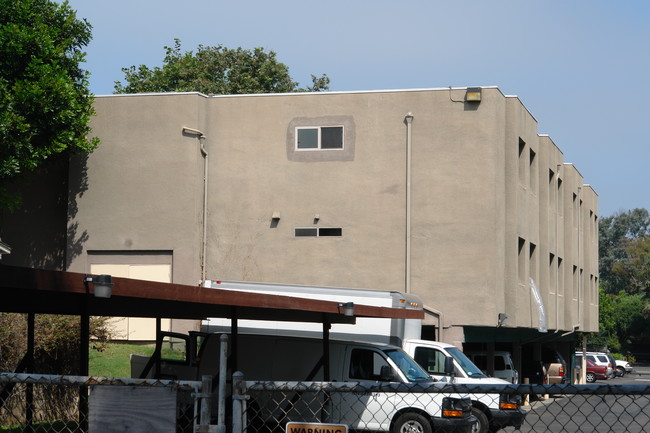 133-135 W Glaucus St in Encinitas, CA - Foto de edificio - Building Photo