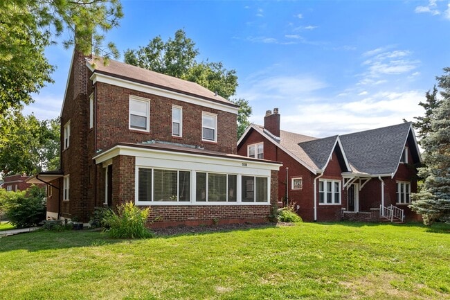 property at 7030 Clayton Rd