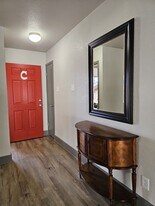 204 W Mockingbird Ln, Unit C in Harker Heights, TX - Building Photo