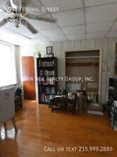 1011 Federal St in Philadelphia, PA - Building Photo - Building Photo