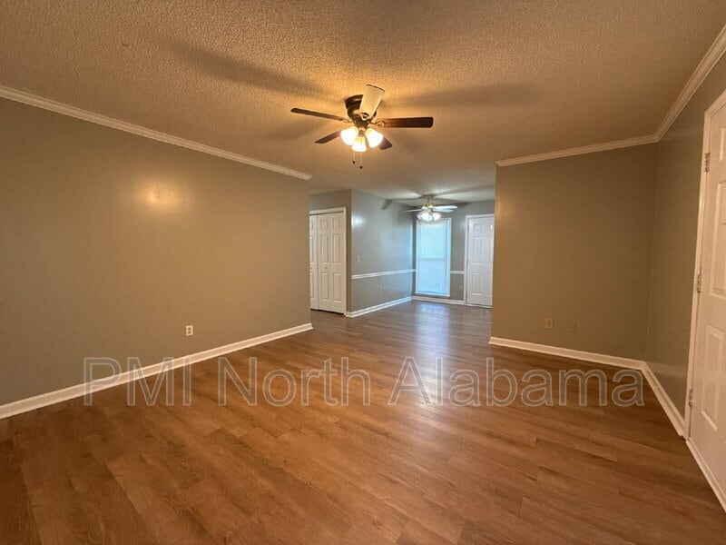 1509 Barrington Rd NW in Huntsville, AL - Building Photo