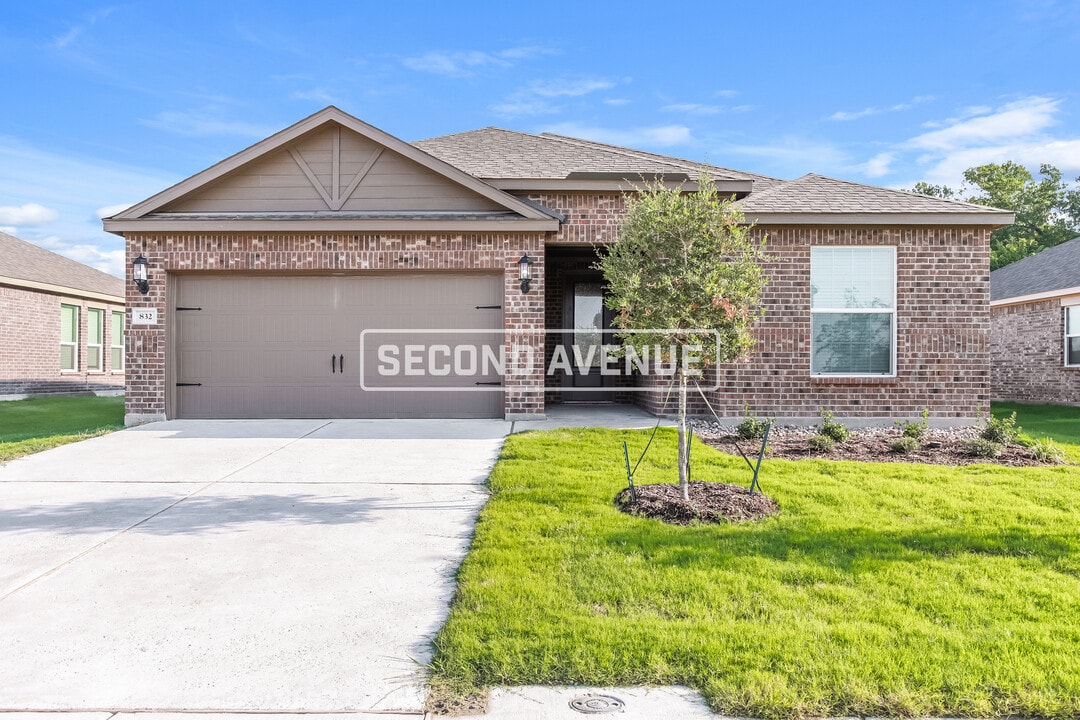 832 Jackel Dr in Anna, TX - Building Photo