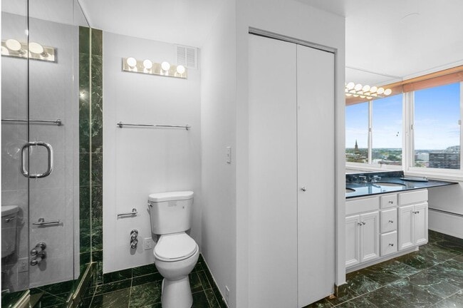 1344 N Dearborn St in Chicago, IL - Building Photo - Building Photo