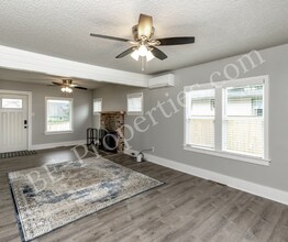 4536 Fawcett Ave in Tacoma, WA - Building Photo - Building Photo