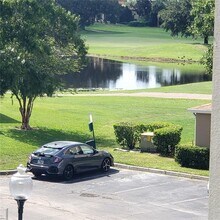 7300 Westpointe Blvd in Orlando, FL - Foto de edificio - Building Photo