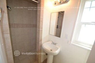 6771 Dwight Way in San Bernardino, CA - Foto de edificio - Building Photo