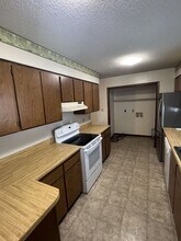 561 Scott St-Unit -563 Scott in Carthage, MO - Building Photo - Building Photo