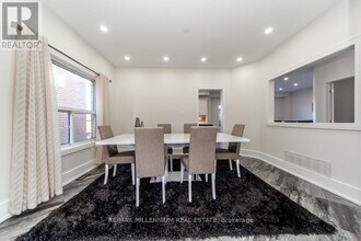 24 Jessica Dr in Barrie, ON - Building Photo - Building Photo
