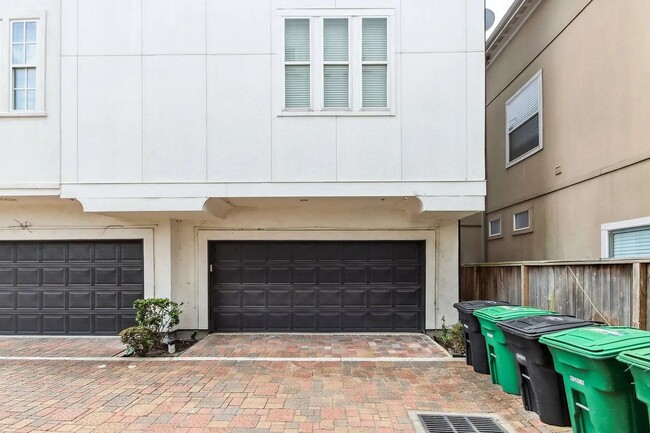 property at 2607 Cohn St