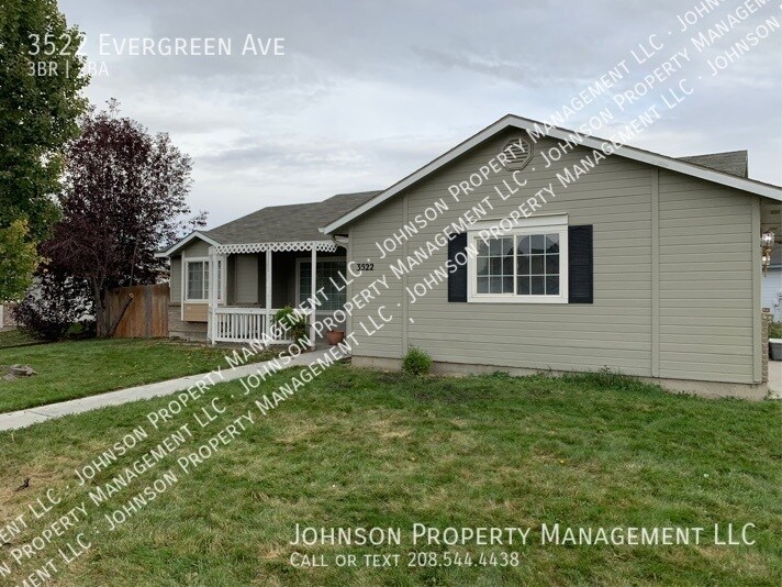 3522 Evergreen Ave in Nampa, ID - Building Photo