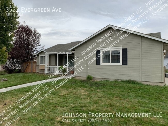 property at 3522 Evergreen Ave