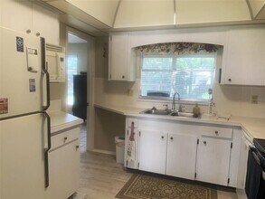 1625 Elinor Pl in Englewood, FL - Building Photo - Building Photo