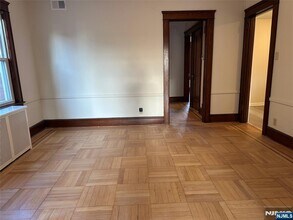 505 Dewey Ave in Cliffside Park, NJ - Building Photo - Building Photo