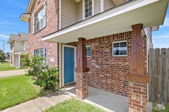 4003 Southern Trace Ct in College Station, TX - Building Photo - Building Photo