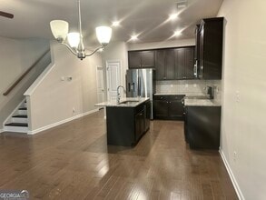 7062 Mimosa Blf in Stonecrest, GA - Building Photo - Building Photo