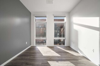 822 Beacon St, Unit 204 in Boston, MA - Foto de edificio - Building Photo
