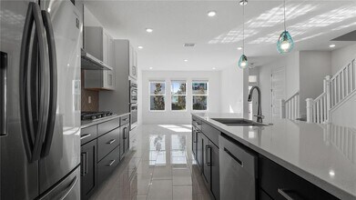 15318 Lebeau Lp in Winter Garden, FL - Building Photo - Building Photo