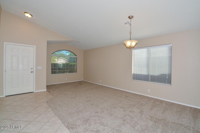 9413 W Cinnabar Ave in Peoria, AZ - Building Photo - Building Photo