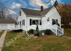 58825 Main St in New Haven, MI - Building Photo