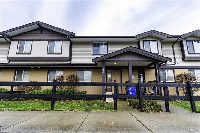 45535-45535 Shawnigan Crescent in Chilliwack, BC - Building Photo