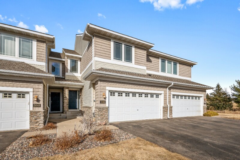 5046 Yuma Ln N in Plymouth, MN - Building Photo