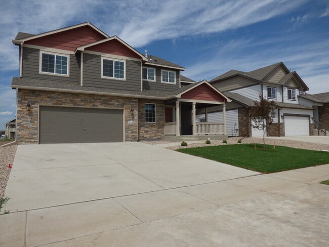 7611 McClellan Rd in Wellington, CO - Foto de edificio - Building Photo