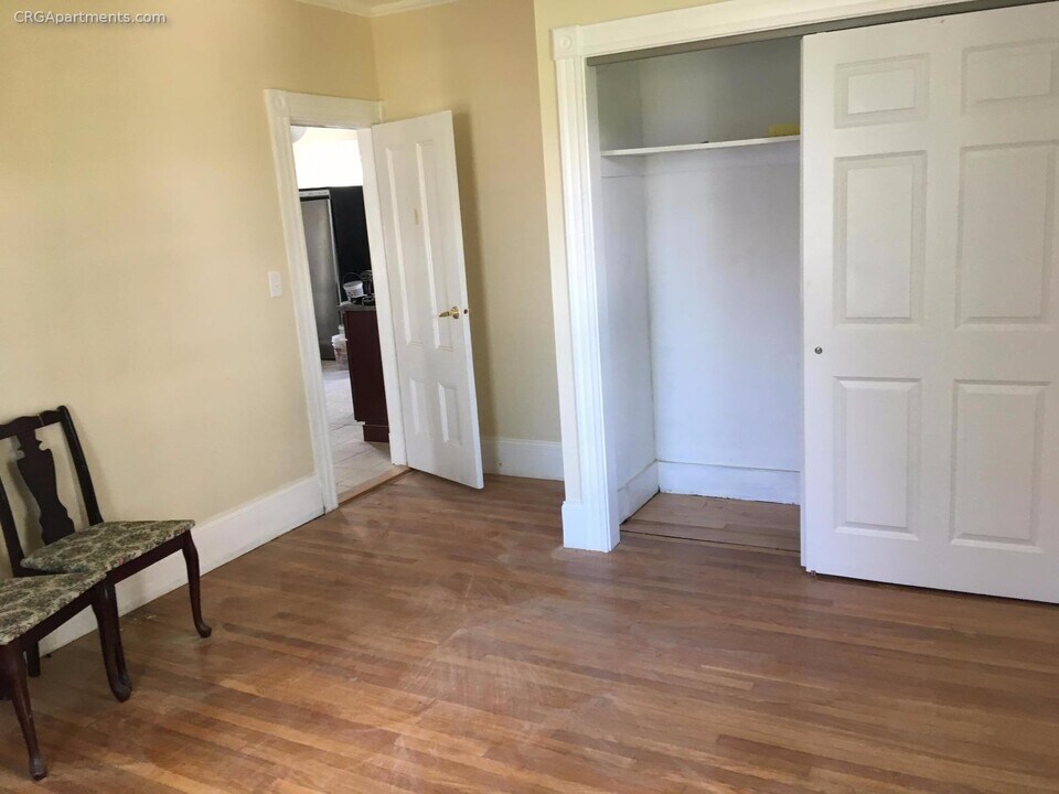 39 Watts St, Unit 2 in Malden, MA - Building Photo