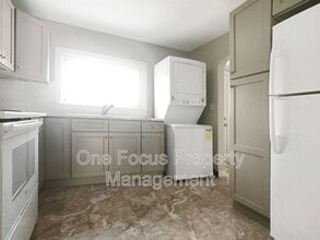 327 Elm St in Jersey Shore, PA - Building Photo - Building Photo