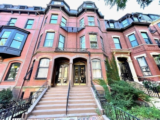 property at 130 Marlborough St