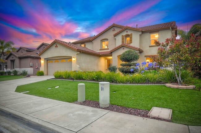3184 Toopal Dr in Oceanside, CA - Building Photo - Building Photo