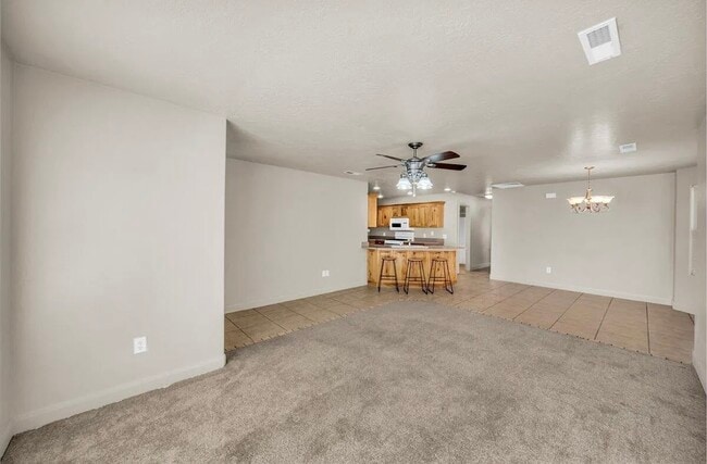 212 N 35 W in Hurricane, UT - Building Photo - Building Photo