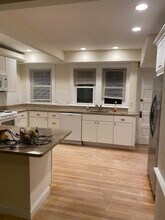 102 Erie Ave, Unit NA in Newton, MA - Building Photo - Building Photo