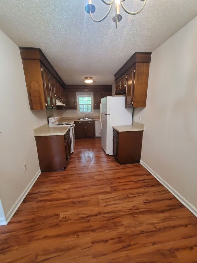 67 Burnt Mills Rd in Goose Creek, SC - Building Photo - Building Photo