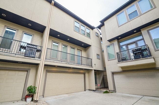 property at 2211 Hutchins St